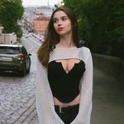 Alina Sindh escort