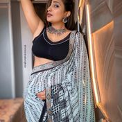 Zoya Sindh escort