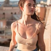 Esha Sindh escort
