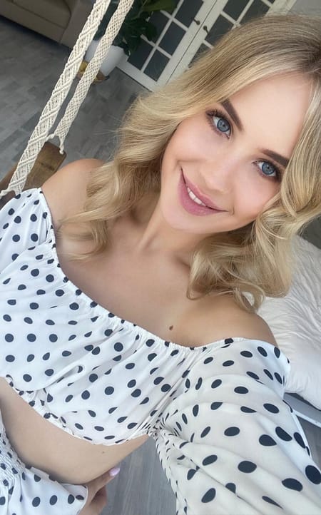 Anna Zagreb escort