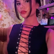 Nancy Paris escort