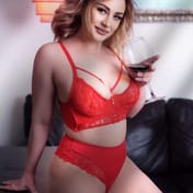 Varya Paris escort
