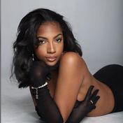 Zoey Dubai escort