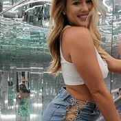 Celia Berlin escort