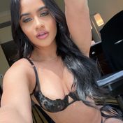 Mia Dubai escort