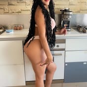 Ambar Milan escort