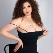 Renata Dubai escort