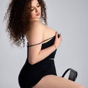 Renata Dubai escort