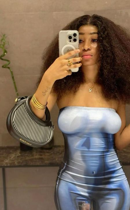Olivia Doha escort