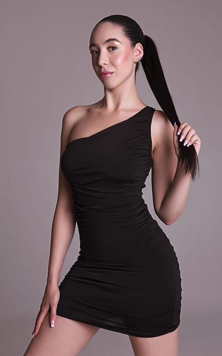 Vera Doha escort
