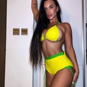 Monro Dubai escort