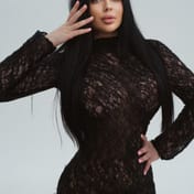 Monro Dubai escort