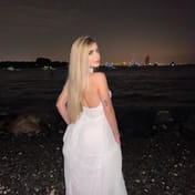 Hermione Paris escort