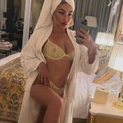 Kira Dubai escort