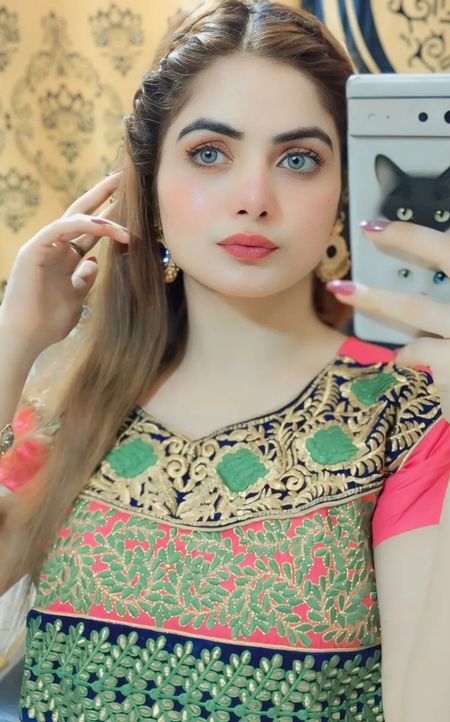 Reema Lumbini escort