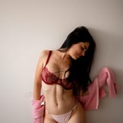 Dahlia Dubai escort