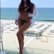 Maya Paris escort