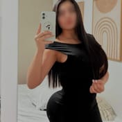 Violet Paris escort