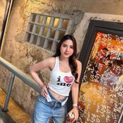 Clara Bali escort