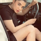 Andra Dubai escort