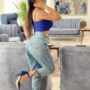 Andra Dubai escort