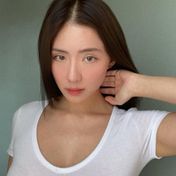 Arina Bali escort