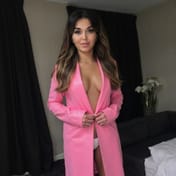 NINEL Singapore escort