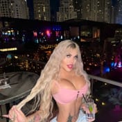 Azul Dubai escort