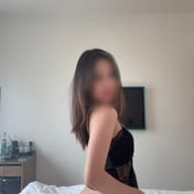 Bekki Dubai escort