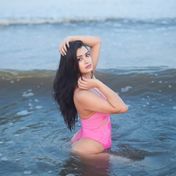 model Pooja Doha escort