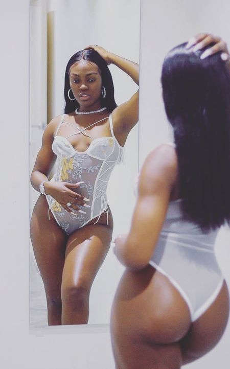 Doris Dubai escort