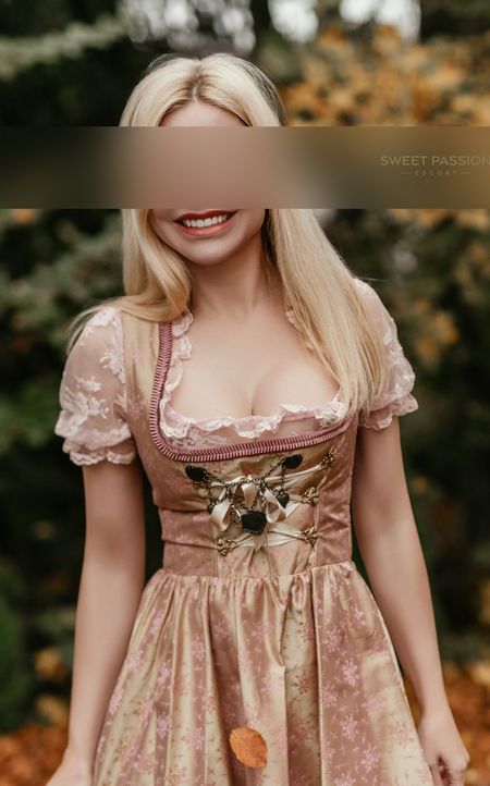 Carolin Munich escort