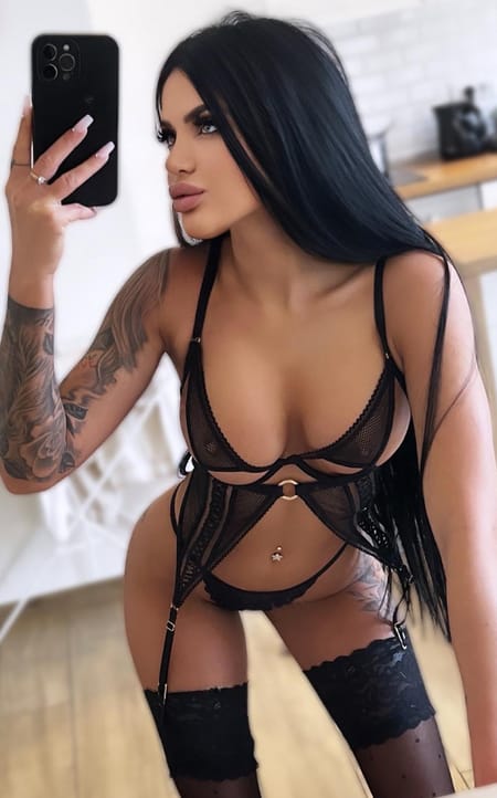 Bianca Milan escort