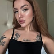 Ophelia Dubai escort