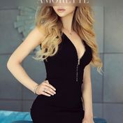 Julie Kraków escort