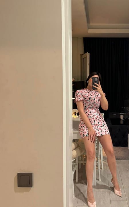 Selin İzmir escort