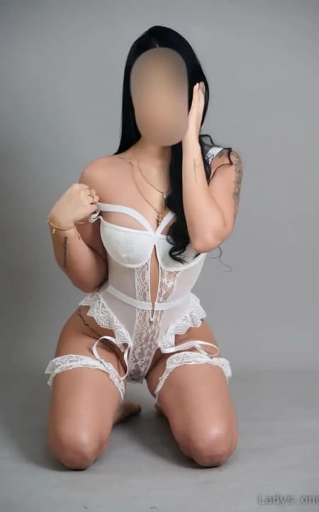Sarah Amsterdam escort